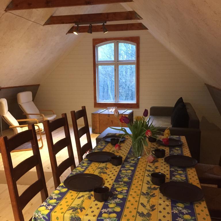 Farm Stay Happy Dogs Ranch Veberod Phòng bức ảnh